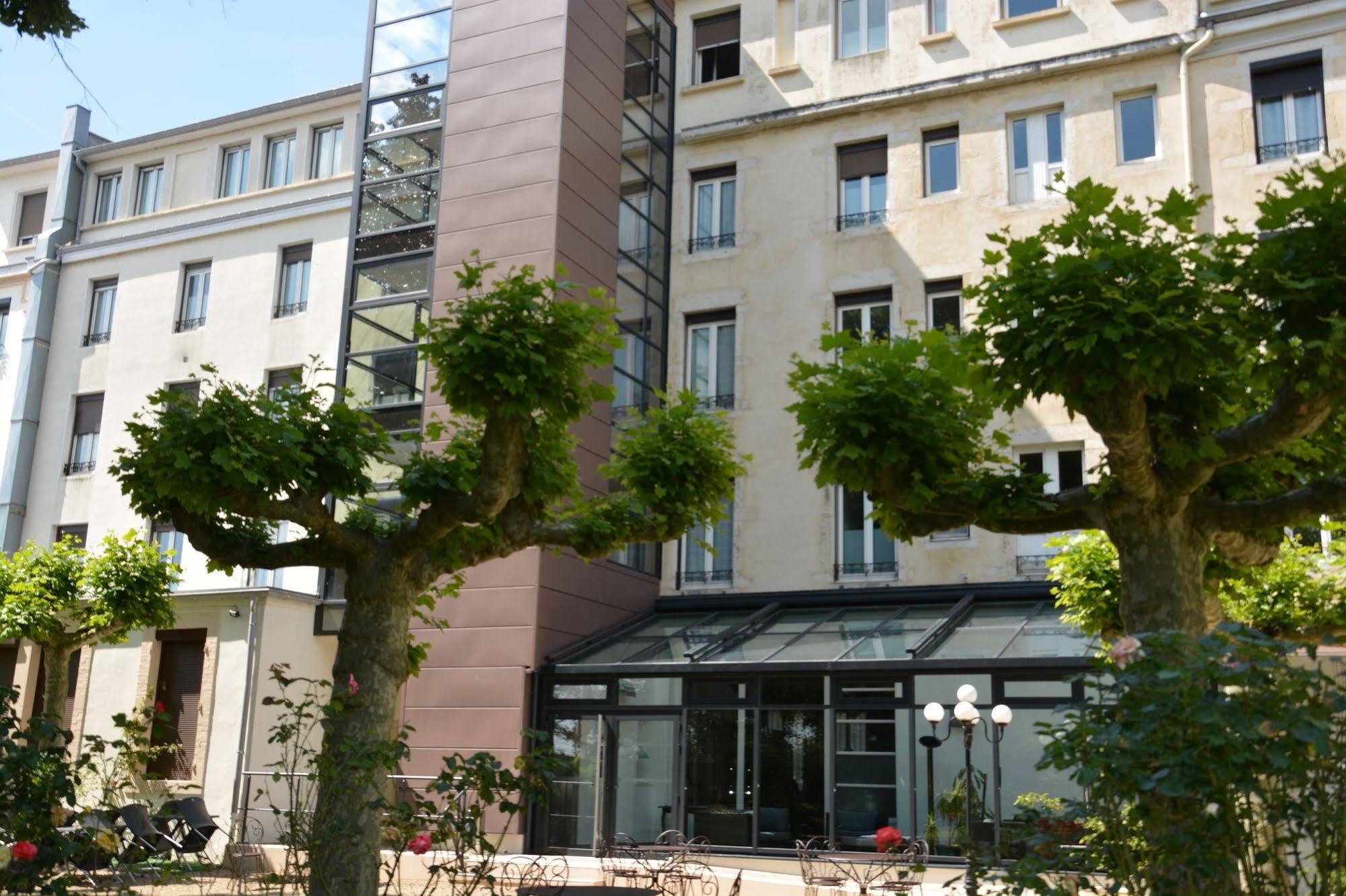 The Originals Boutique, Hotel Terminus, Bourg-En-Bresse Gare Exteriör bild