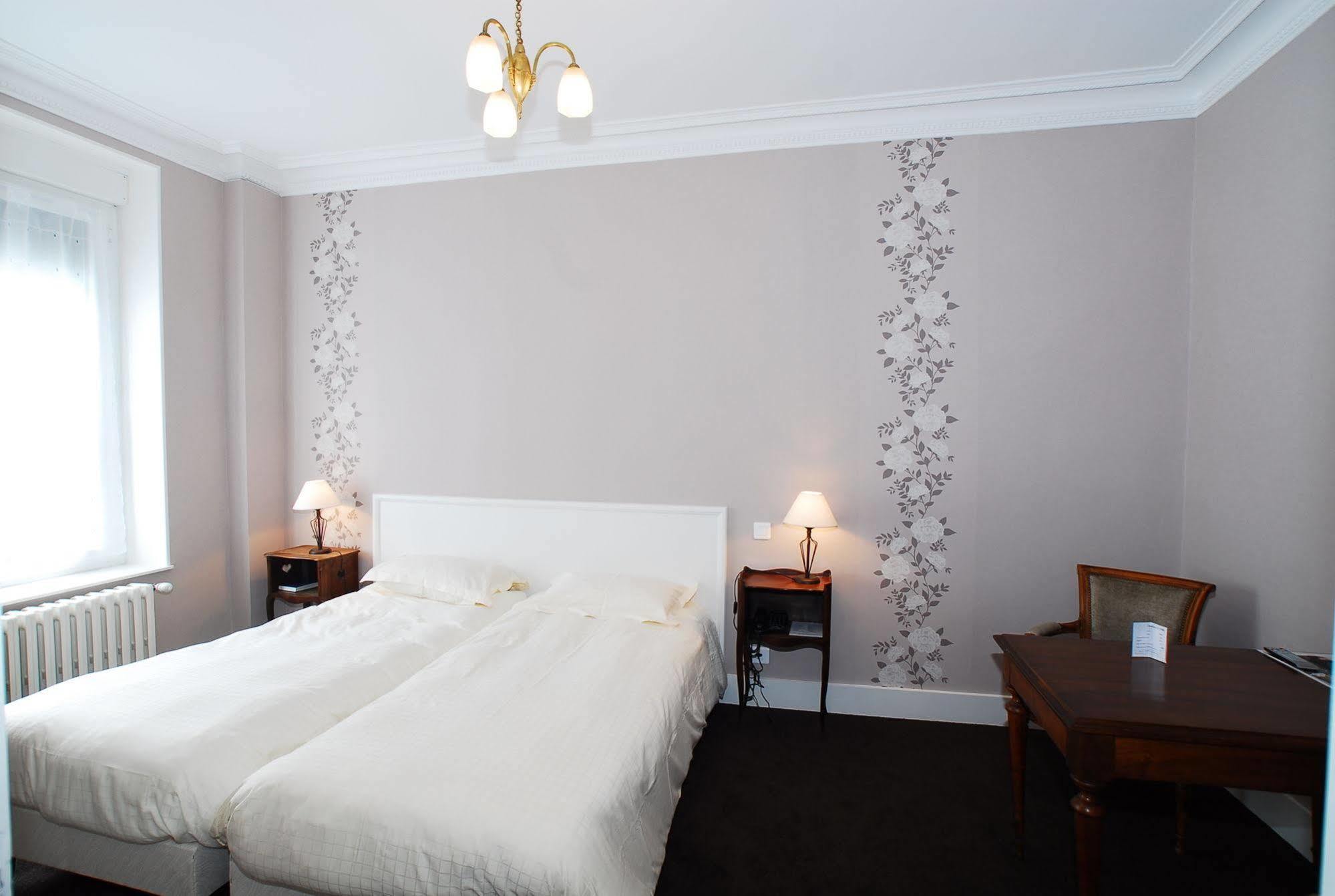 The Originals Boutique, Hotel Terminus, Bourg-En-Bresse Gare Exteriör bild